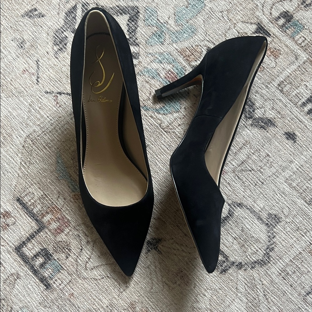 Sam Edelman Black Suede Pointed-Toe Pumps - Women